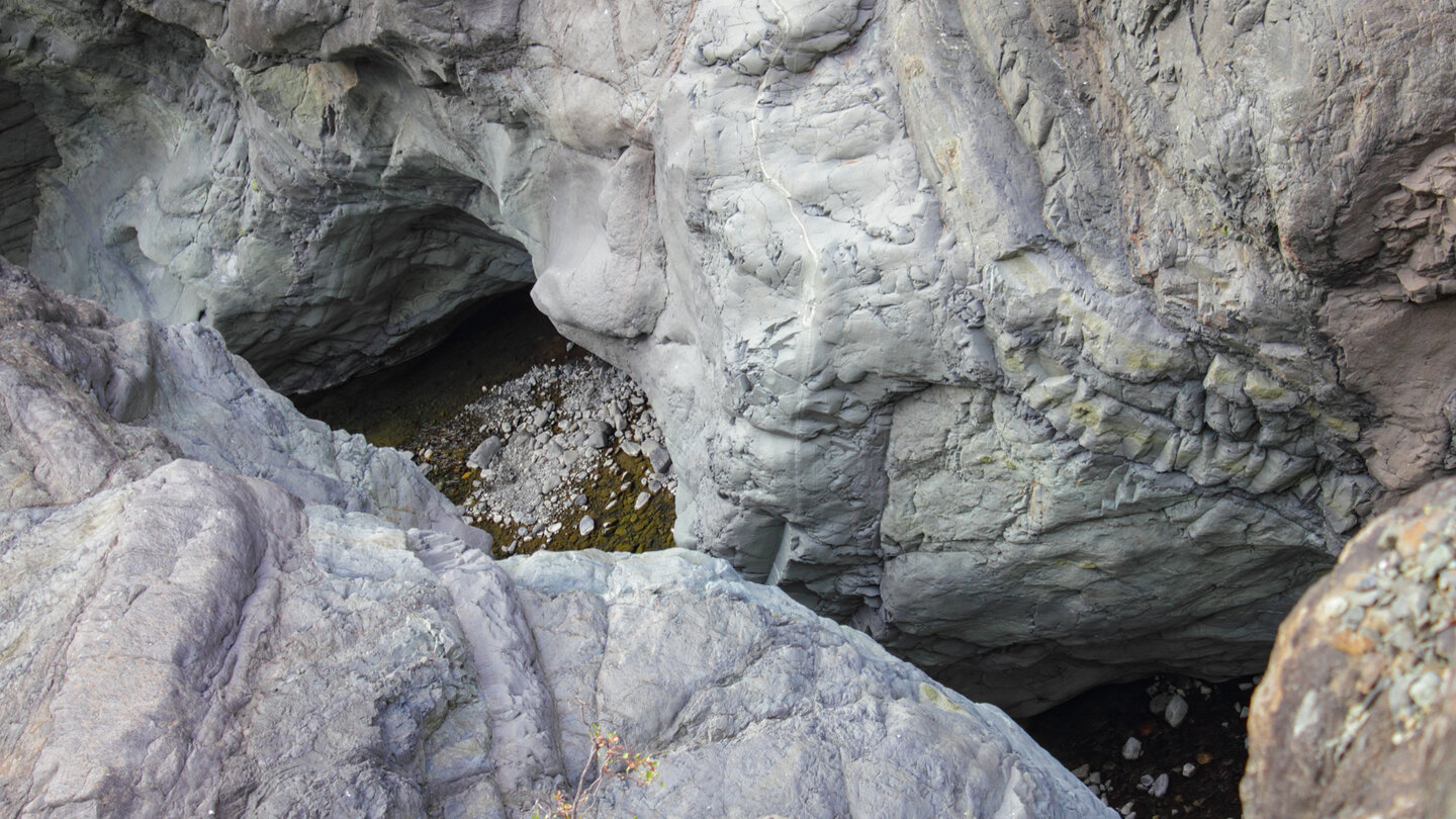 Barranco de las Angustias – tief eingeschnittene Schlucht als einziger Abfluss der Caldera de Taburiente