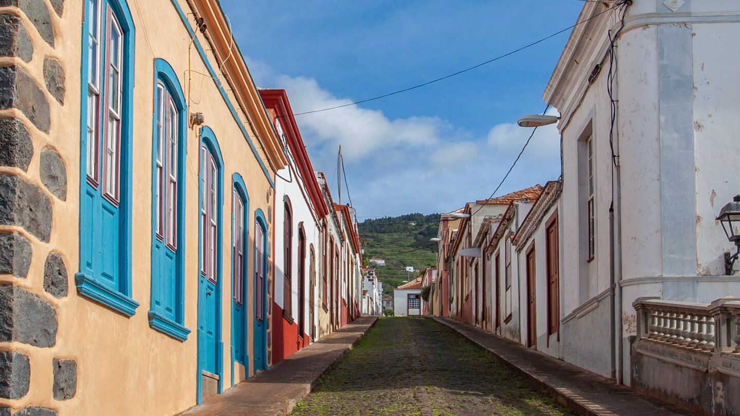 Stille Gasse in Garafía – ursprüngliches Dorfleben im Norden La Palmas