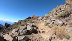 Wanderweg entlang der über 2.000 Meter hohen Gipfelkette der Insel La Palma