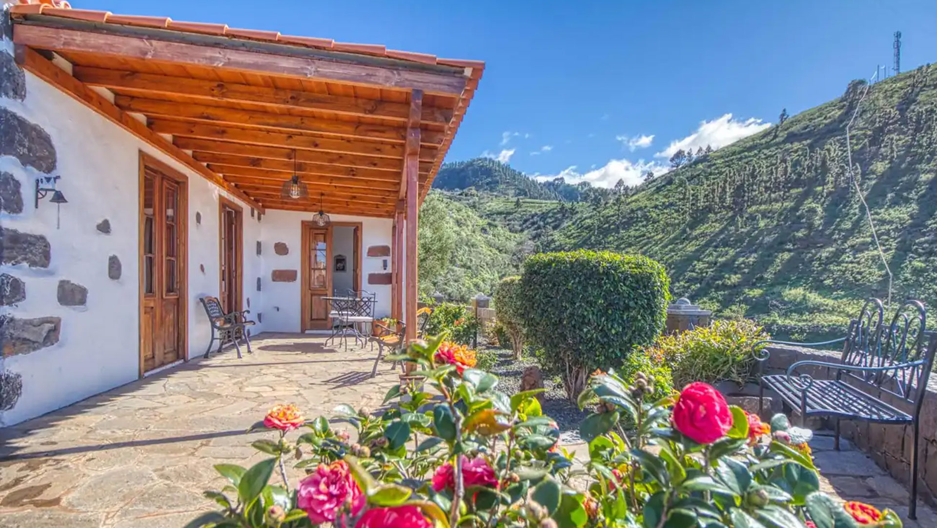 Von Finca bis Designvilla: Ferienhaus-Angebot über Clarioso.