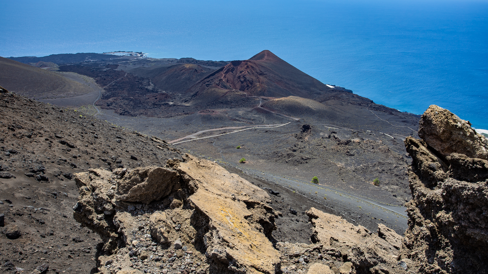 Blick vom Volcán San Antonio zum Volcán Teneguía – Vulkankette am Südkap La Palmas