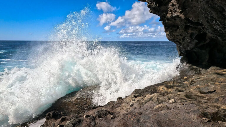 Porís de Santo Domingo, La Palma – ungezähmte Brandung am Atlantik