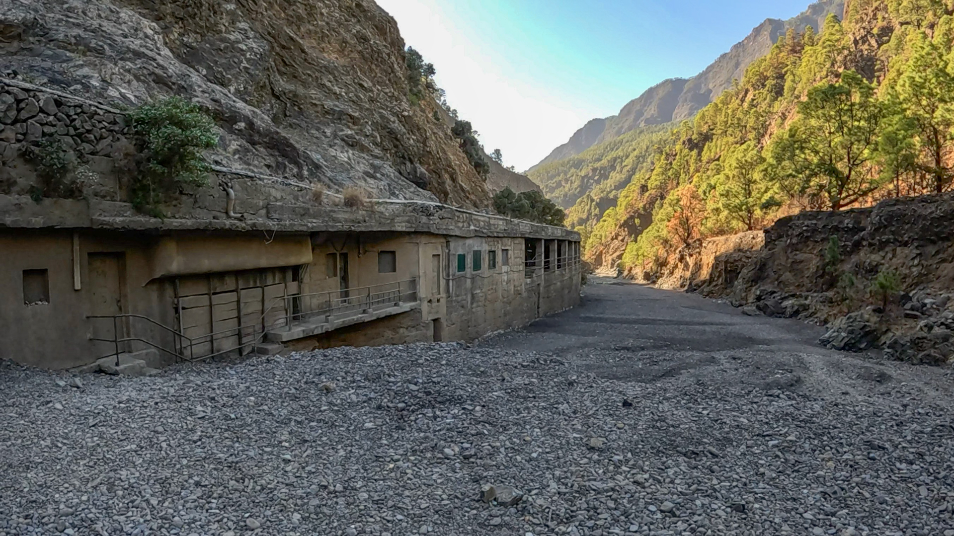 Felswände der Schlucht Barranco de las Angustias auf La Palma